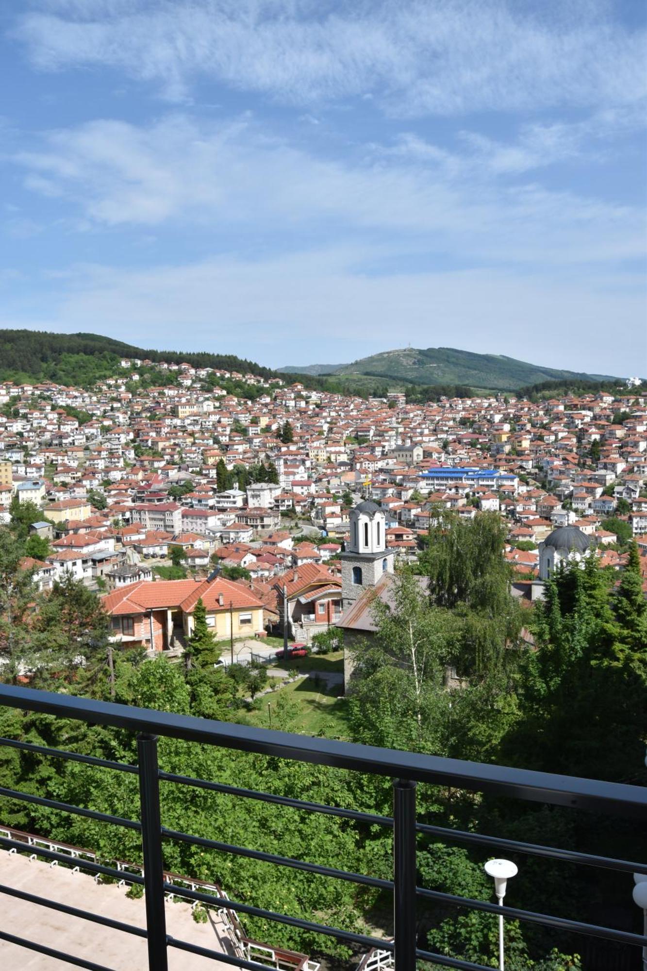 Hotel Montana Palace Kruševo Exterior foto